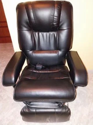 Sillón masaje y calor cuero negro