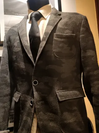 Blazer Aegon militar gris y negro