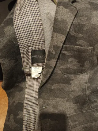 Blazer Aegon militar gris y negro