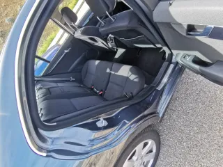 Mercedes-Benz c 220 2009