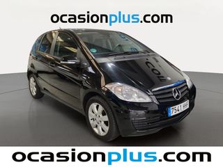 Mercedes-Benz Clase A 160 Blue Efficiency Exclusive Edition 70 kW (95 CV)
