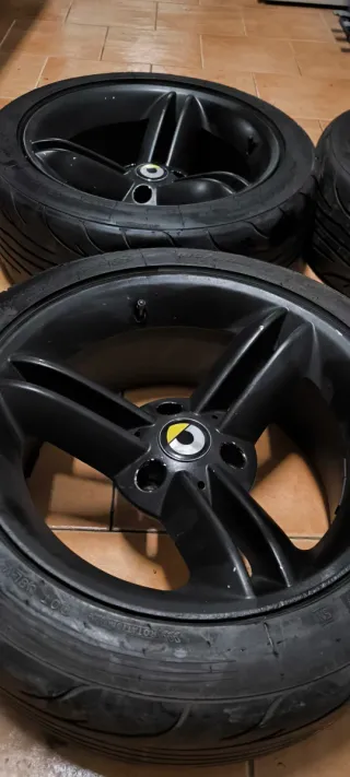 Llantas Smart Roadster Spikeline 16
