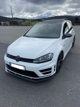 Volkswagen Golf 7R