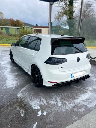 Volkswagen Golf 7R