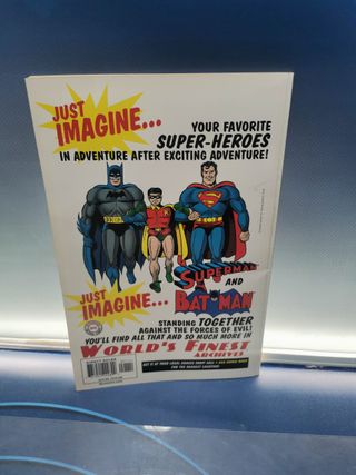 Comics. Justice Society Of America 100-Page Super Spectacular replica de la edicion de 1975 .