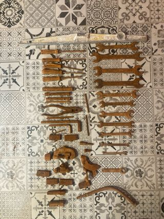 Herramientas antiguas oxidadas - Piezas únicas