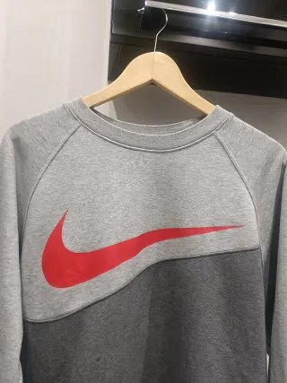 Conjunto Nike Sudadera y Pantalón Gris