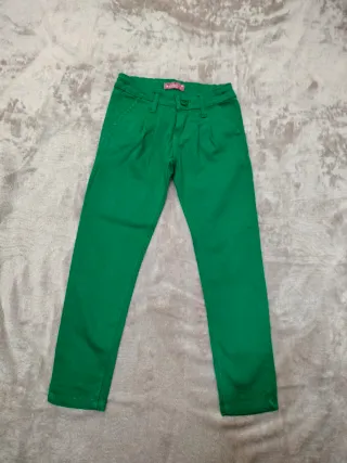 Lote 3 pantalones niña T-8 años. Spantaparos