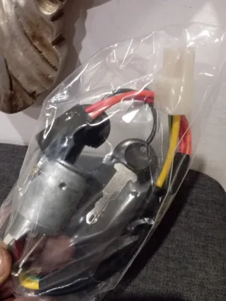 Bloqueo de dirección con llaves