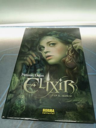 Dos cómics , tomos, INSOMNIA - ELIXIR , norma editorial