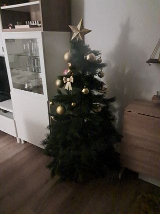 Árbol de Navidad decorado