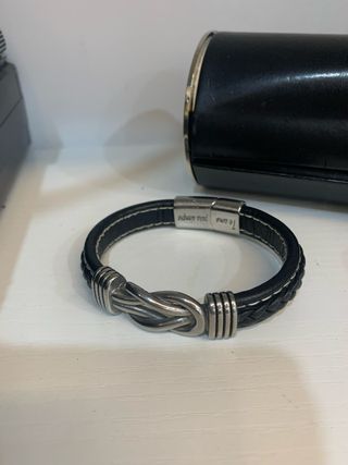 Pulsera Cuero Nudo Marino Cierre Magnético