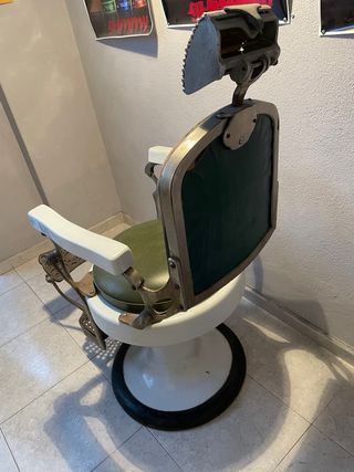 Sillón Barbero Antiguo IBE del 1930