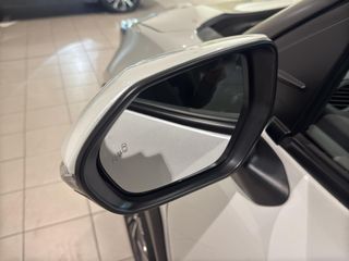 TOYOTA YARIS CROSS 1.5 VVT-I HYBRID STYLE 116 5P