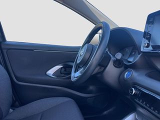 TOYOTA YARIS 1.5 VVT-I HEV ACTIVE TECH 116 5P