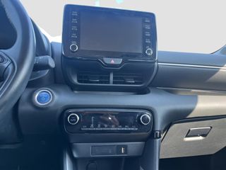 TOYOTA YARIS 1.5 VVT-I HEV ACTIVE TECH 116 5P