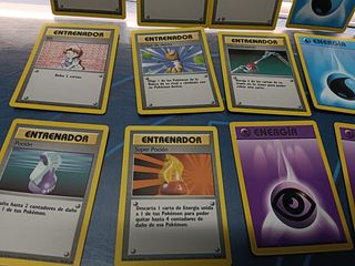21 carte Pokémon energia, allenatore, entrenador