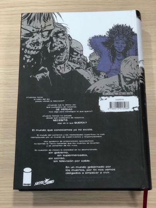 Tomo 8 Los Muertos Vivientes Integral de Planeta