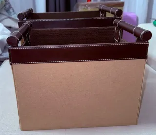 Cajas de almacenaje rectangulares marrones