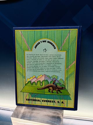 Libro, JUEGO Y ME DIVIERTO MAS DE 40 PASATIEMPOS ,EVEREST ,1983