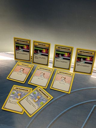 Lote 9 carte Pokémon Allenatore - Trainer