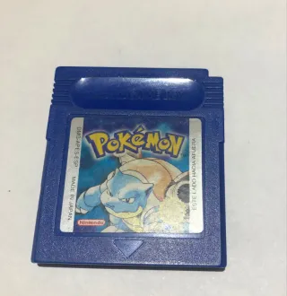 Lote Game Boy Azul +Blastoise carta y juego