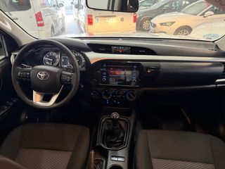 Toyota Hilux 2021