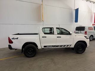 Toyota Hilux 2021