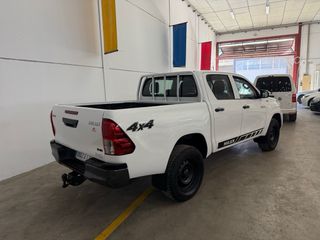 Toyota Hilux 2021