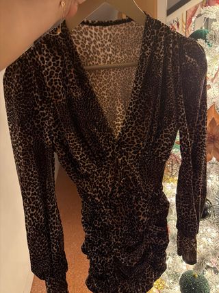 Vestido de fiesta estampado leopardo
