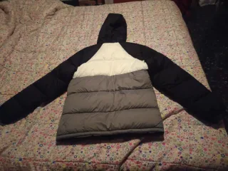 Chaqueta McKenzie Bomber Negra, Gris y Blanca