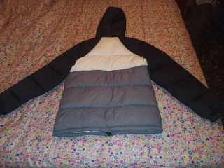 Chaqueta McKenzie Bomber Negra, Gris y Blanca