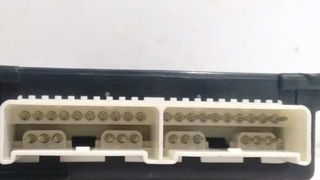 CENTRALITA SUSPENSION para 0 104550