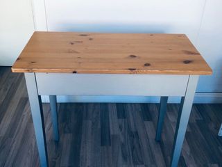 Mesa de madera Ikea