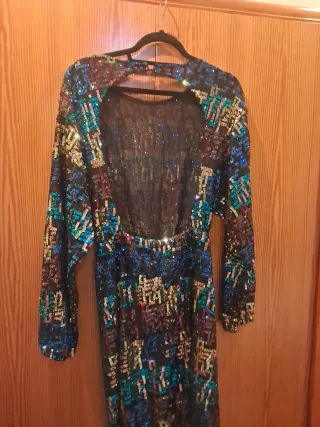 Vestido de fiesta con lentejuelas