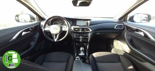 INFINITI Q30 1.6t 156 CV DCT Sport