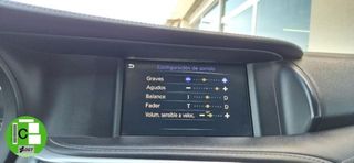 INFINITI Q30 1.6t 156 CV DCT Sport