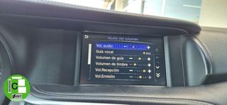 INFINITI Q30 1.6t 156 CV DCT Sport