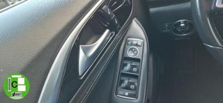 INFINITI Q30 1.6t 156 CV DCT Sport