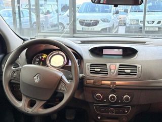 RENAULT Mégane Berlina Emotion dCi 90 eco2