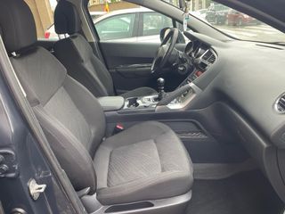 Peugeot 3008 1.6HDI 110cv