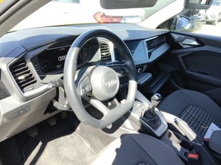 Audi A1   citycarver Adrenalin 25 TFSI 70kW (95CV)