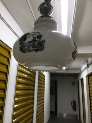 Antigua lámpara de techo cristal y metal