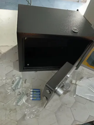 Caja Fuerte Yale YSV/250/DB1 Negra