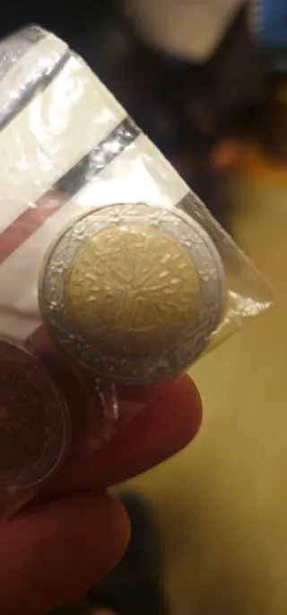 Monedas conmemorativas se escucha ofertas