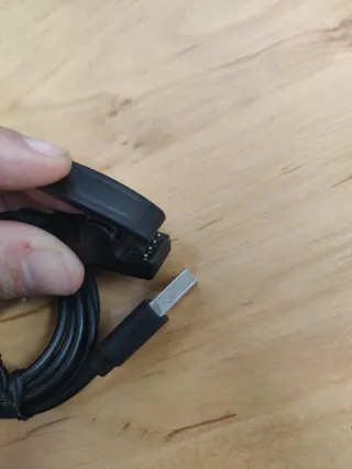 Cable de Carga Garmin Clip USB