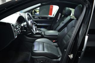 PORSCHE Cayenne Coupé E-Hybrid Platinum Edition