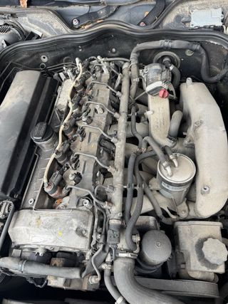 Despiece Mercedes W211 E300