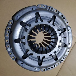 Kit Embrague Nissan 2.2 136cv