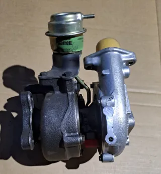 Turbo Nissan 2.2 136cv